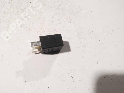 Used Fuse box MAZDA 2 (DY) 1.4 (80 hp) 32566934