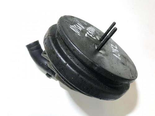 Used Engine mount Engine mount NISSAN TERRANO I (WD21) 2.4 i 4WD (103 hp) 33508016 33508016