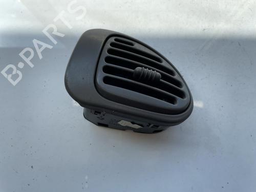 Used Air vent Air vent CHRYSLER VOYAGER / GRAND VOYAGER III (GS_, NS_) 3.8 (182 hp) 32879833 32879833