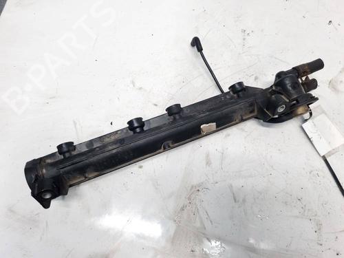 Used Injection rail Injection rail 35216316 35216316
