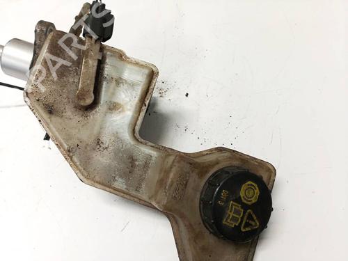 Used Brake fluid reservoir Brake fluid reservoir 34819646 34819646