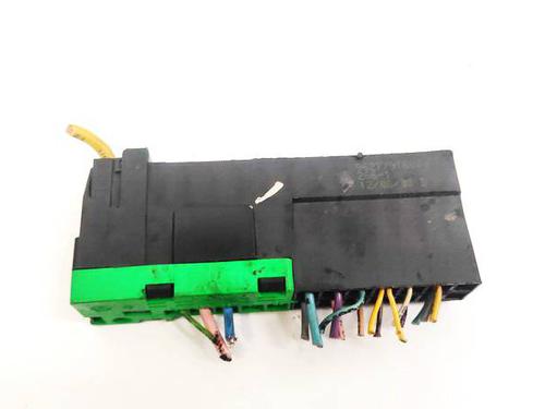 Used Fuse box CITROËN C5 III (RD_) 1.6 HDi 110 (RD9HL0, RD9HR8, RD9HRA) (112 hp) 32934263