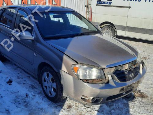 Brugte KIA CERATO I Hatchback (LD) 1.6 (105 hp) 4477562