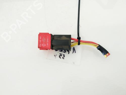 Electronic sensor RENAULT SCÉNIC II (JM0/1_) 1.6 BiFuel | BP32885142M84 - Image 3