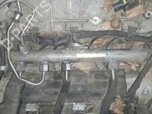 Used Injection rail Injection rail 34894217 34894217