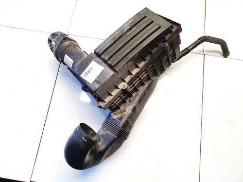 Used Air filter box Air filter box SKODA SUPERB II (3T4) 1.8 TSI (160 hp) 34982215 34982215