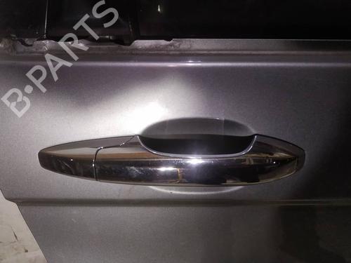 Used Front right exterior door handle Front right exterior door handle HONDA CR-V III (RE_) 2.2 i-CTDi 4WD (RE6) (140 hp) 35153881 35153881