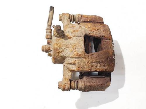 Used Left front brake caliper Left front brake caliper CHEVROLET AVEO / KALOS Saloon (T200) 1.4 (94 hp) 35344737 35344737