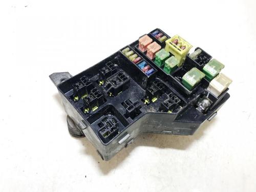 Used Fuse box Fuse box MITSUBISHI CARISMA (DA_) 1.9 TD (DA4A) (90 hp) 33516213 33516213