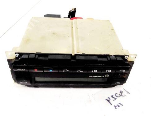 Used Climate control Climate control VW GOLF IV (1J1) 1.9 TDI (110 hp) 35300751 35300751
