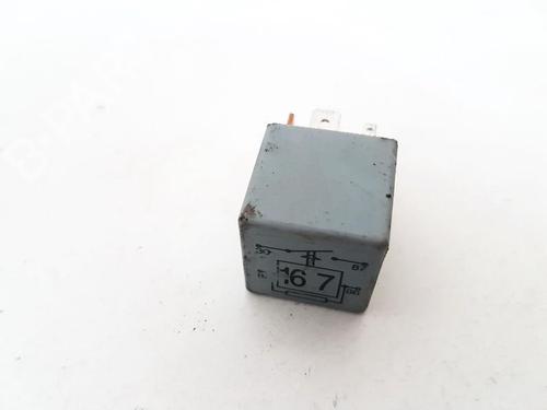 Used Electronic sensor Electronic sensor VW POLO IV (9N_, 9A_) 1.4 TDI (75 hp) 33507528 33507528