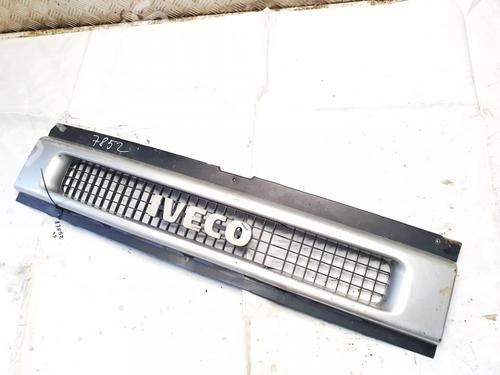 Used Grille Grille 35448060 35448060