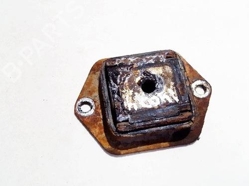 Used Engine mount Engine mount VW VENTO (1H2) 2.0 (115 hp) 33518222 33518222