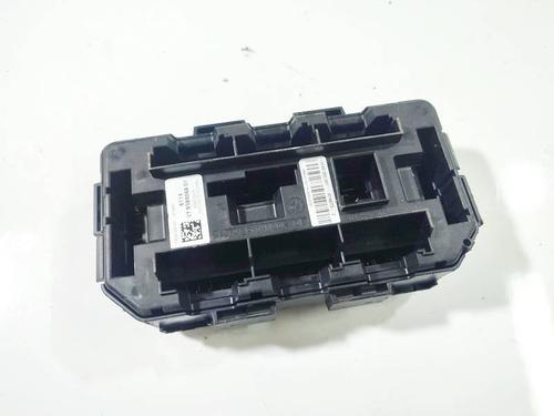 Used Fuse box BMW 3 (E90) 318 i (143 hp) 32536236
