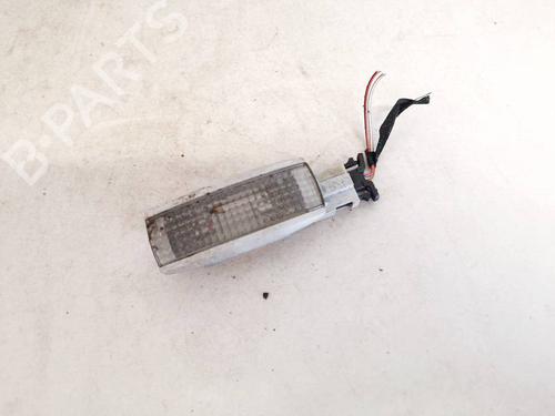 Plafonier Plafonier VW POLO IV (9N_, 9A_) 1.2 12V (64 hp) 35329432 35329432