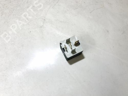 Electronic sensor OPEL ZAFIRA A MPV (T98) 2.0 DI 16V (F75) | BP33075370M84 - Image 2