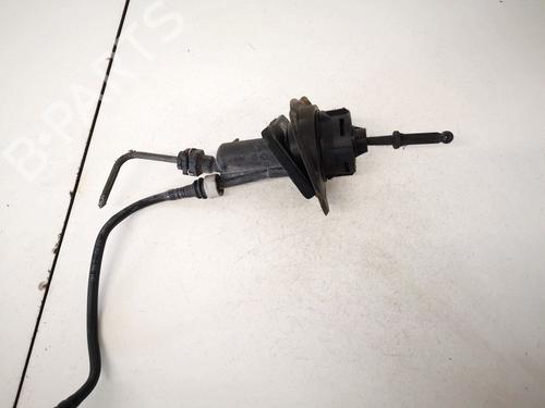 Used Clutch slave cylinder Clutch slave cylinder FORD FOCUS II (DA_, HCP, DP) 1.6 TDCi (109 hp) 35450053 35450053