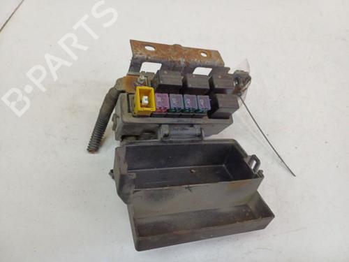 Fuse box CHEVROLET CAPTIVA (C100, C140) 2.0 D 4WD | BP32536936E1 - Image 2