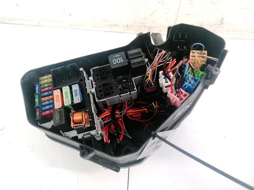 Used Fuse box Fuse box 32898056 32898056