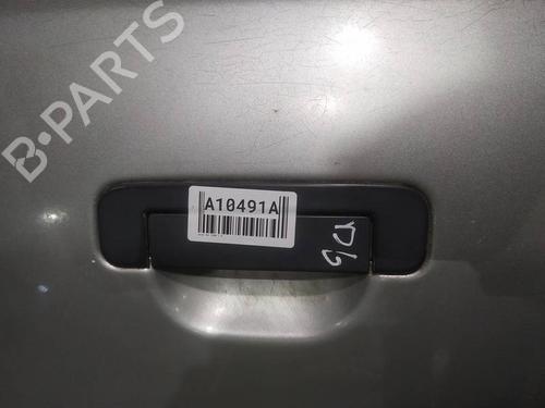 front-right-exterior-door-handle-audi-a4-b5-8d2-1994-1995-1996-1997-1998-1999-2000-2001-34767408 main image