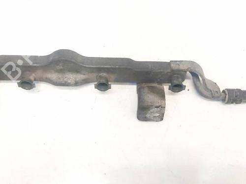 Used Injection rail Injection rail MAZDA 3 (BK) 1.6 (BK14) (105 hp) 35326764 35326764