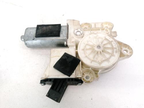 right-front-window-motor-opel-vectra-c-z02-2002-2003-2004-2005-2006-2007-2008-2009-35407213 main image