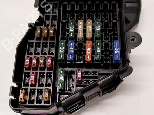 Used Fuse box Fuse box PEUGEOT 407 (6D_) 1.6 HDi 110 (6D9HZC, 6D9HYC) (109 hp) 34111291 34111291