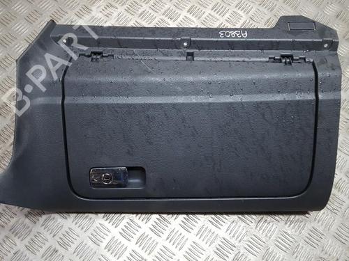 Used Glove box Glove box VW GOLF V (1K1) 1.9 TDI (105 hp) 35710239 35710239