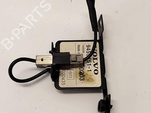 Used Electronic module Electronic module VOLVO V70 II (285) D5 (163 hp) 34744497 34744497