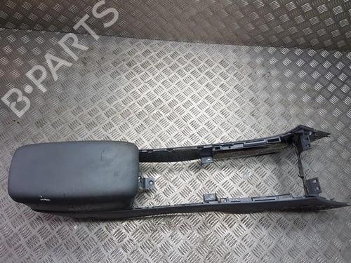 Used Armrest / Center console Armrest / Center console MAZDA 6 Hatchback (GG) 2.0 DI (GG14) (121 hp) 35705625 35705625