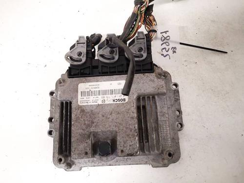 Used Engine control unit (ECU) Engine control unit (ECU) RENAULT SCÉNIC II (JM0/1_) 1.9 dCi (JM0G, JM12, JM1G, JM2C) (120 hp) 32926051 32926051