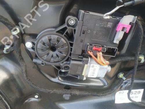BP35098077E20 main image