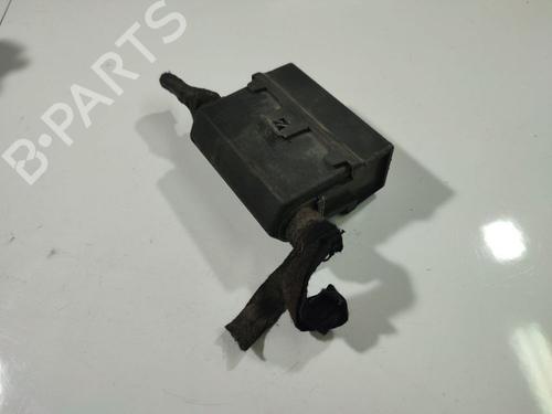 fuse-box-vw-passat-b5-variant-3b5-1997-1998-1999-2000-2001-32545217 main image