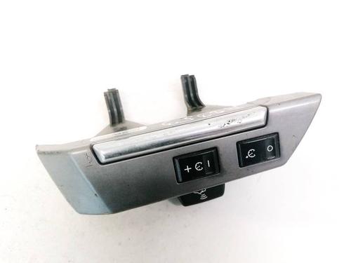 Used Steering wheel controls Steering wheel controls 35369357 35369357