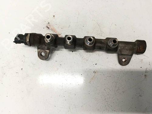 Used Injection rail Injection rail 34992091 34992091