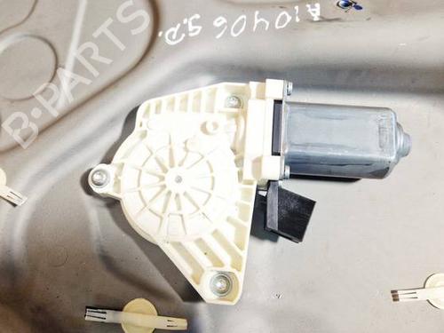 Used Right rear window motor Right rear window motor 34992724 34992724