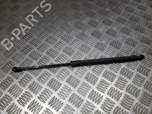 tailgate-lift-support-toyota-auris-_e15_-2006-2007-2008-2009-2010-2011-2012-2013-35712325 main image