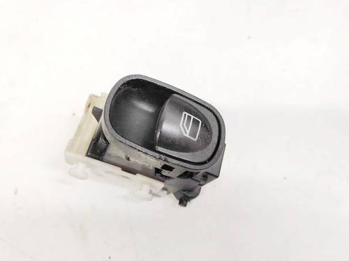switch-mercedes-benz-c-class-w203-2000-2001-2002-2003-2004-2005-2006-2007-32928581 main image