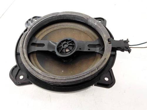 speaker-audi-a3-8p1-2003-2004-2005-2006-2007-2008-2009-2010-2011-2012-2013-32948748 main image