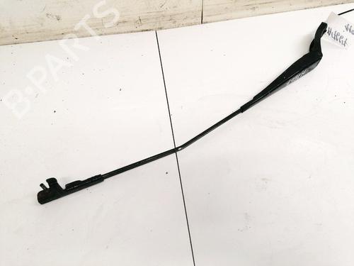 Used Front windshield wiper arm Front windshield wiper arm 32894676 32894676