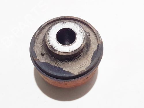 Engine mount LAND ROVER DISCOVERY III (L319) 2.7 TD 4x4 | BP33103879M89 - Image 2