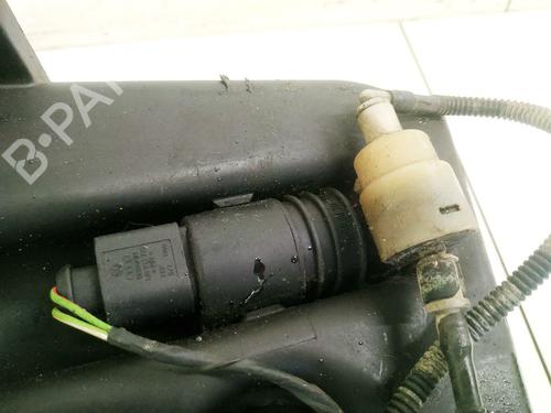 washer-pump-seat-altea-5p1-2004-2005-2006-2007-2008-2009-2010-2011-2012-2013-2014-2015-35444920 main image