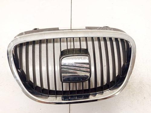 Used Grille Grille 36587086 36587086