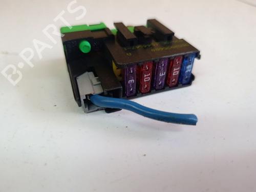 Fuse box CITROËN C5 III (RD_) 2.0 HDi (RDRHD8, RDRHDJ, RDRHR8, RDRHRJ) | BP38430657E1 - Image 2