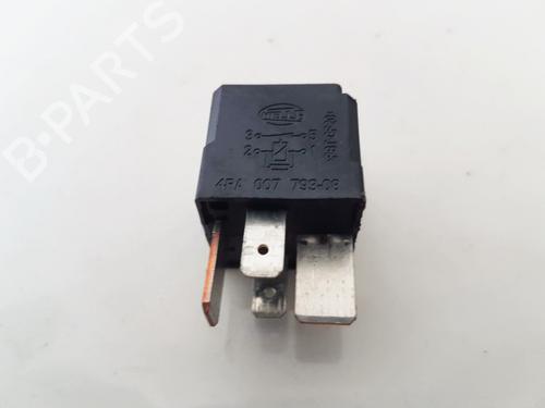 Electronic sensor AUDI TT (8N3) 1.8 T quattro | BP33065895M84 - Image 2