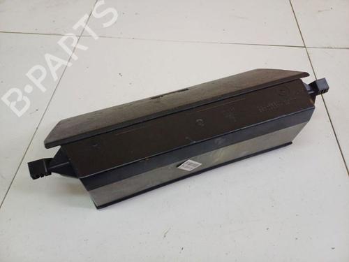 Porta-luvas Porta-luvas AUDI 100 C3 Saloon (443, 444) 2.0 (115 hp) 34924291 34924291