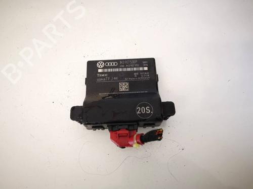 Used Electronic module Electronic module SEAT LEON (1P1) 1.6 (102 hp) 32943849 32943849