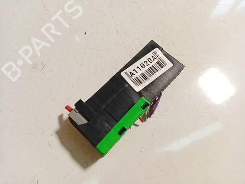 fuse-box-citroen-c4-grand-picasso-i-ua_-2006-2007-2008-2009-2010-2011-2012-2013-32969857 main image