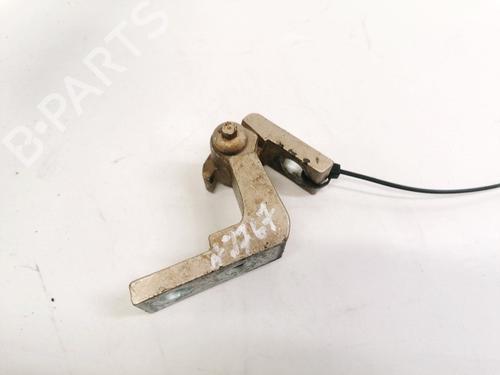 Used Hinge/Door check strap VW BORA Variant (1J6) 2.0 (115 hp) 32894647