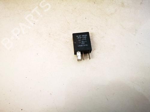 Used Electronic sensor Electronic sensor PEUGEOT 406 (8B) 2.0 HDI 90 (90 hp) 32878758 32878758